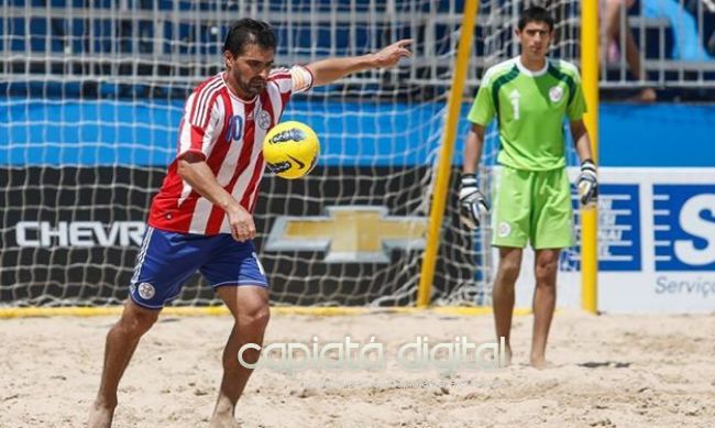 Brasil y Paraguay lideran el Sudamericano de fútbol playa, tras