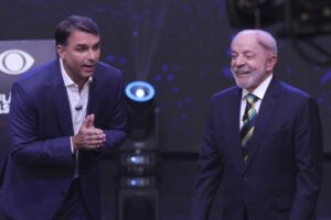 El presidente Luiz Inacio “Lula” Da Silva en debate con el Senador Bolsonaro previo al ballotage.